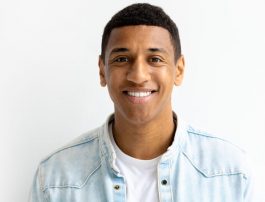 How Much Does a Teeth Whitening Procedure Cost?